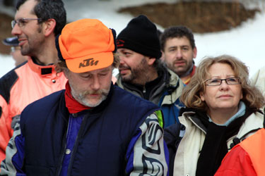 Pilotes et accompagnateurs aux briefing